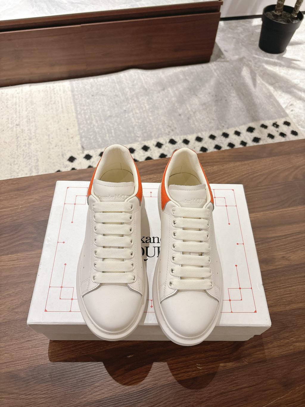 Alexander McQueen Sneaker