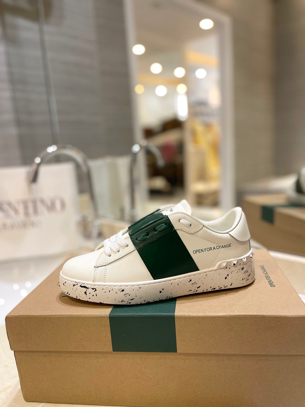 Valentino Sneaker