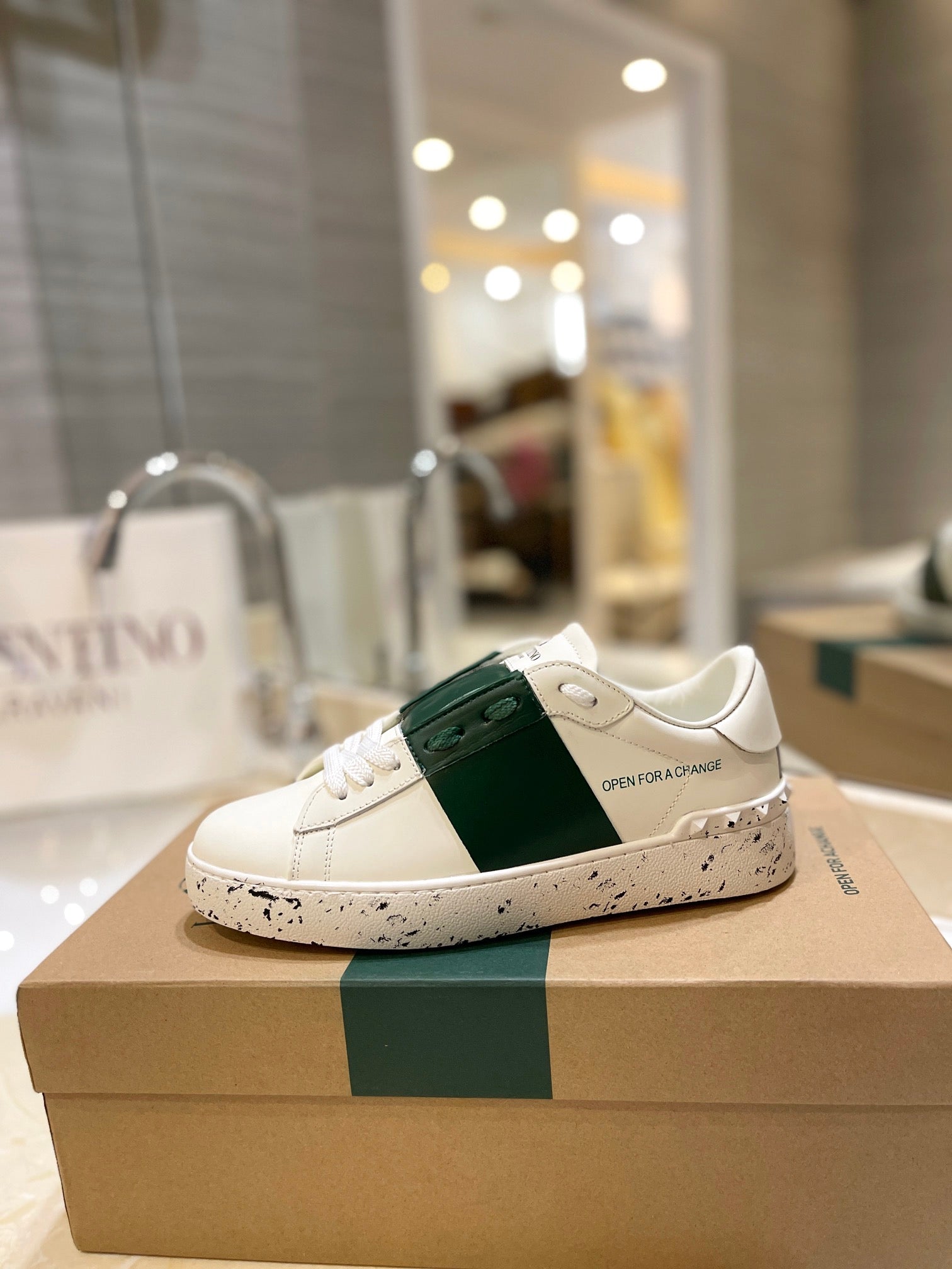Valentino Sneaker