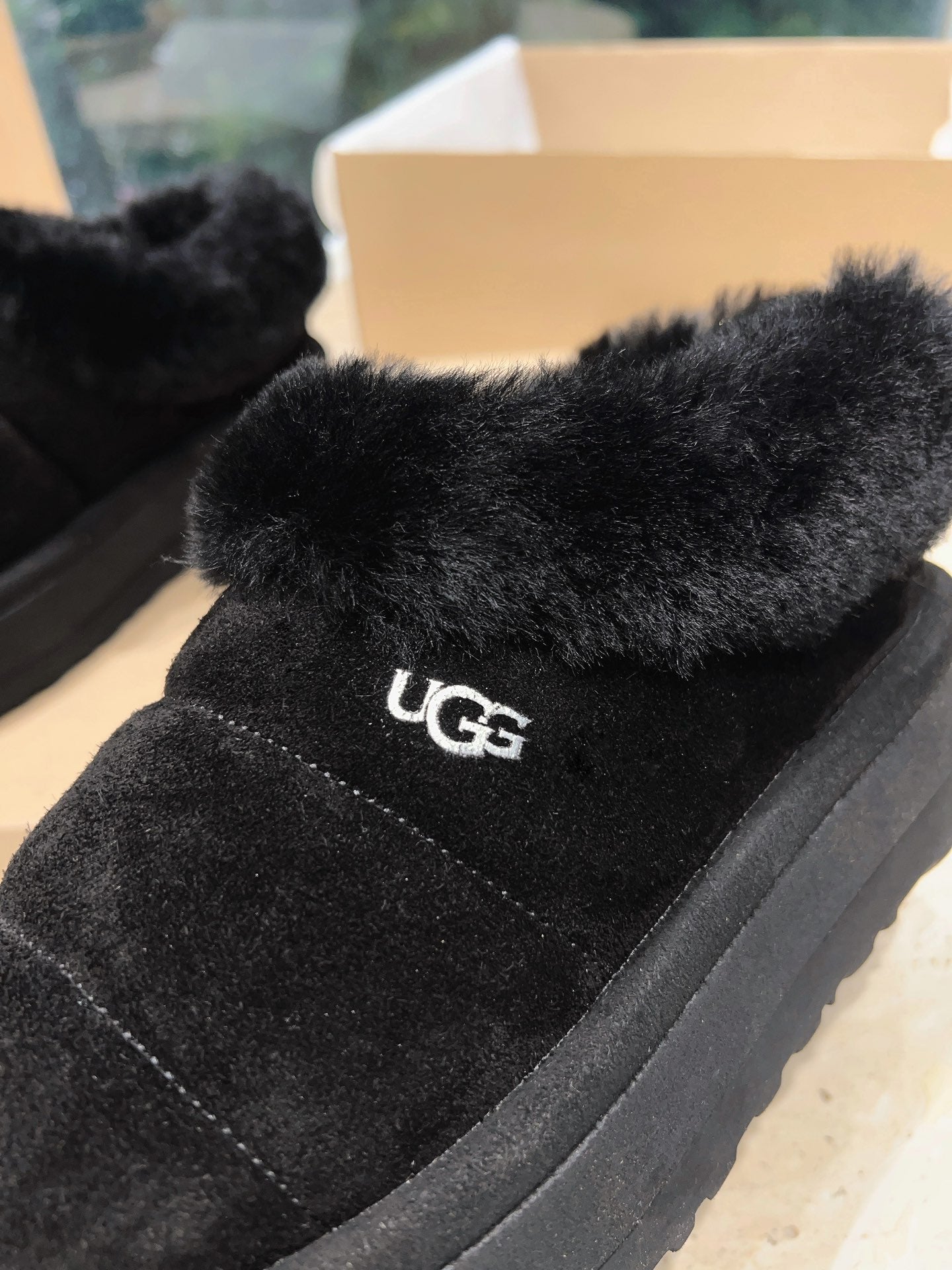 Ugg Terlik