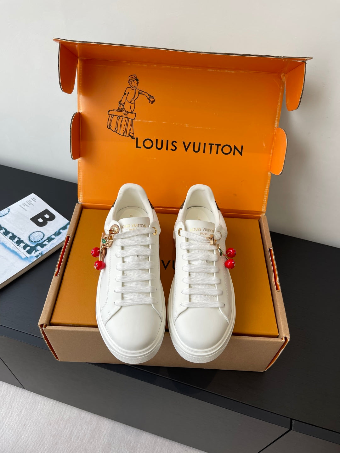 Louis Vuitton Sneaker