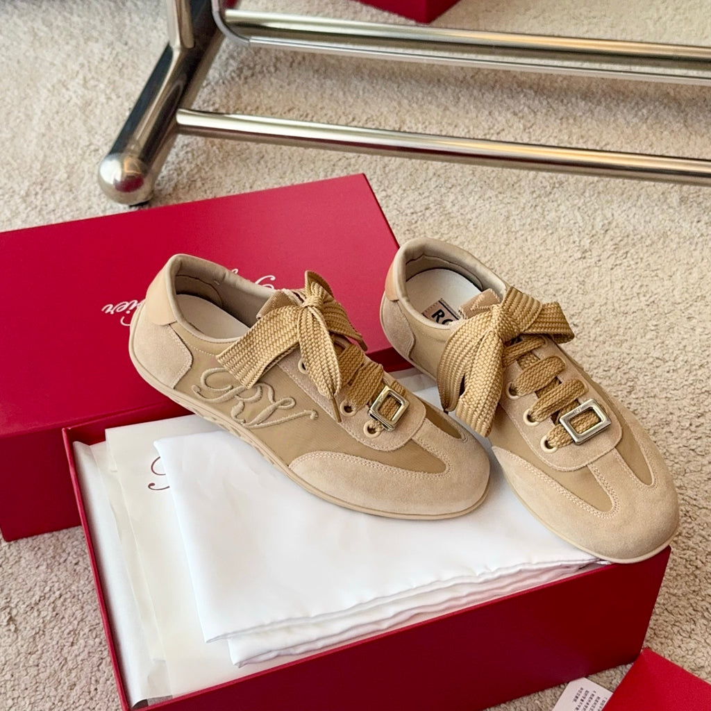 Roger Vivier Sneaker