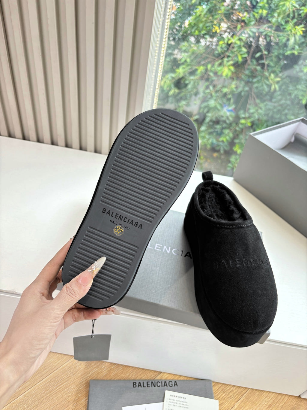Balenciaga Slipper
