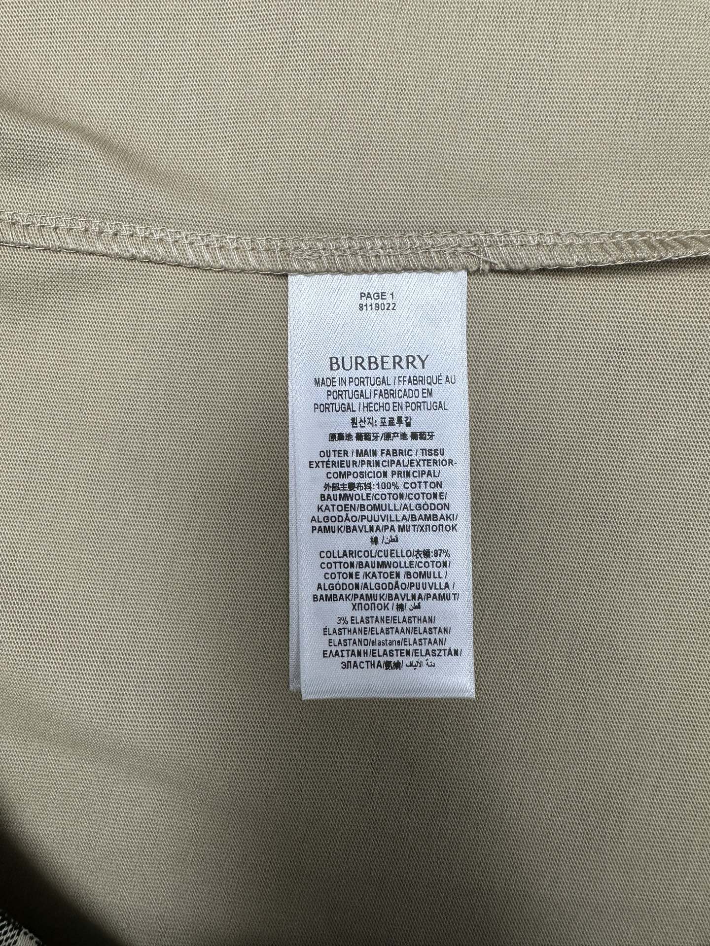 Burberry Tshirt