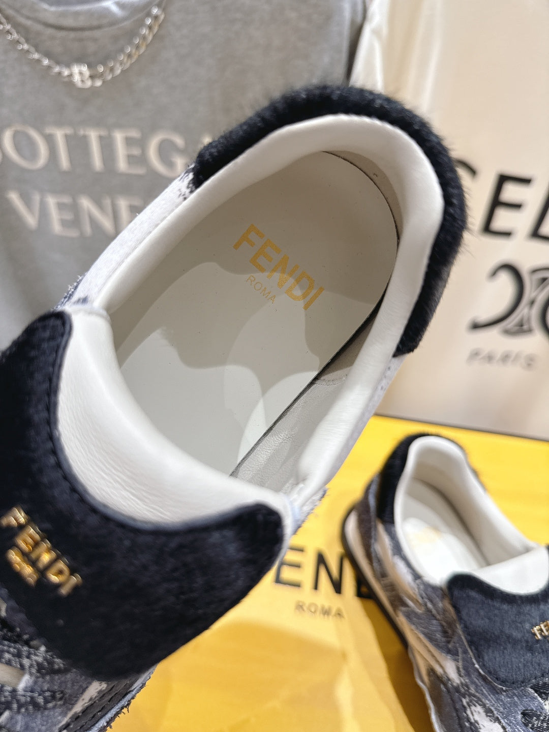 Fendi Sneaker