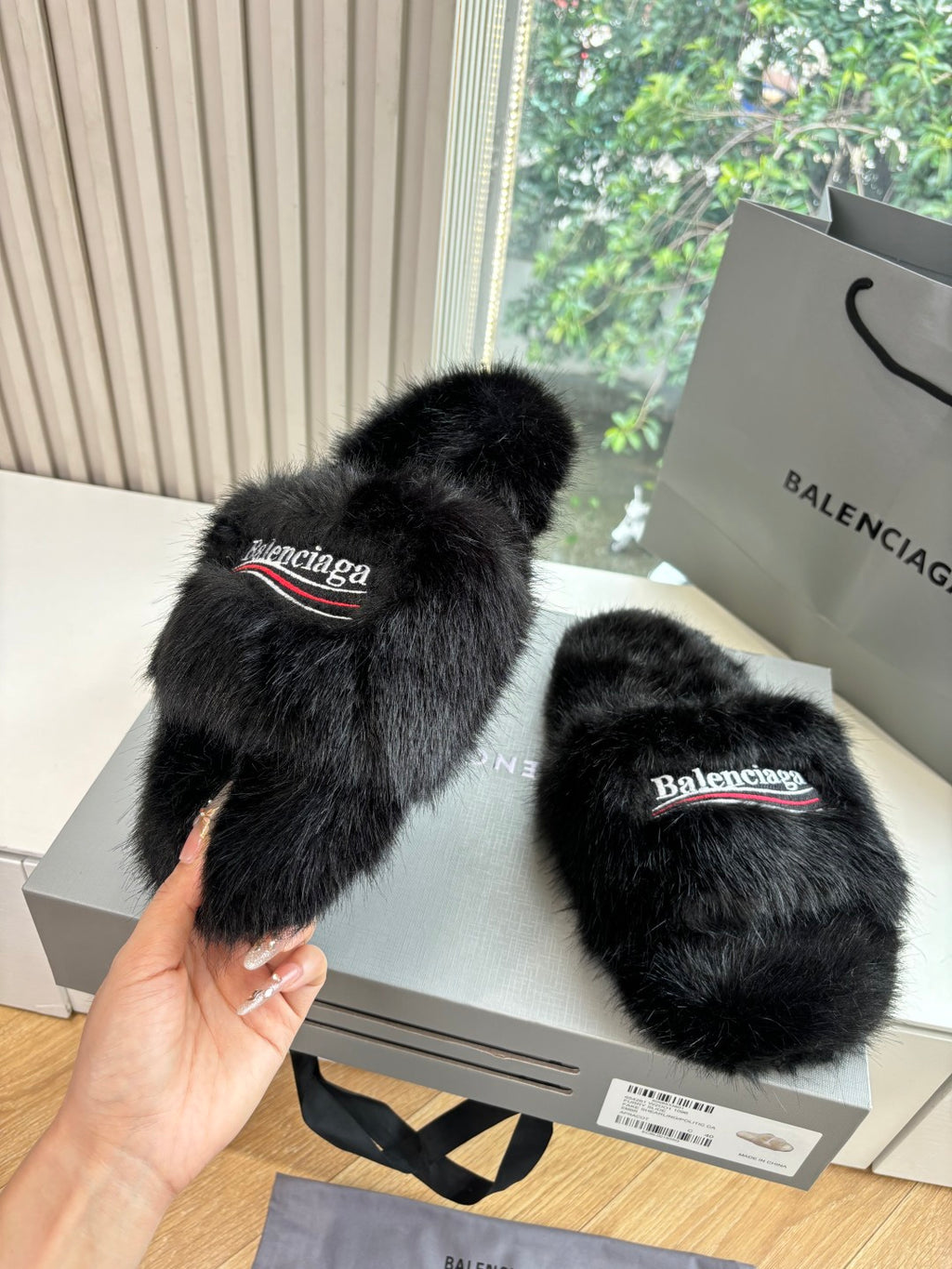 Balenciaga Slipper