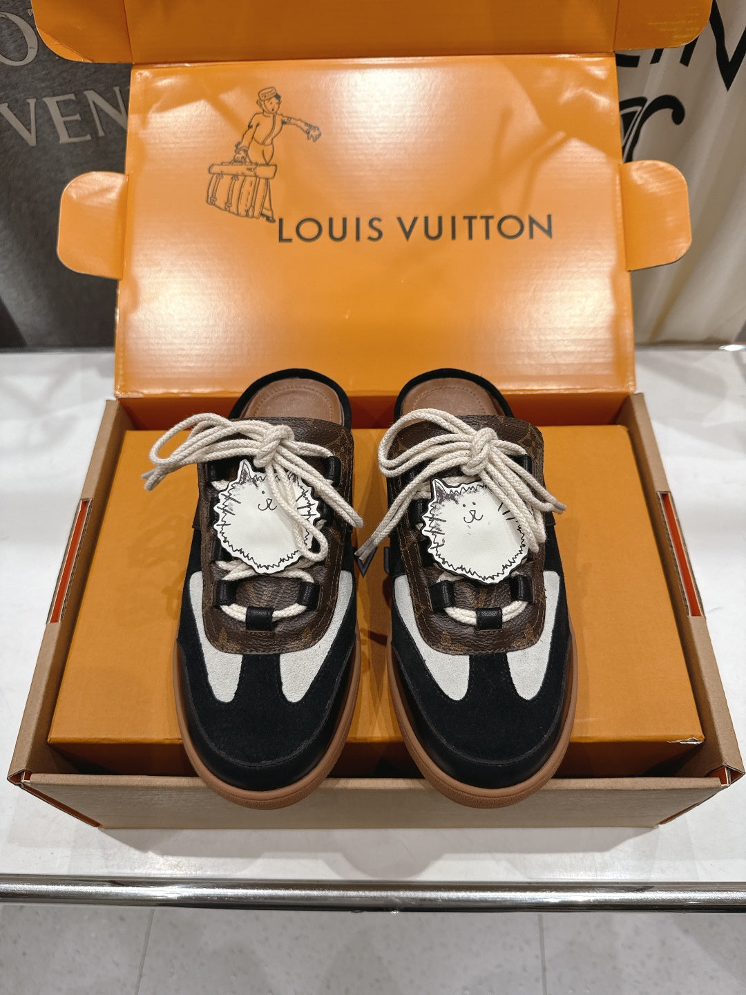 Louis Vuitton Sneaker
