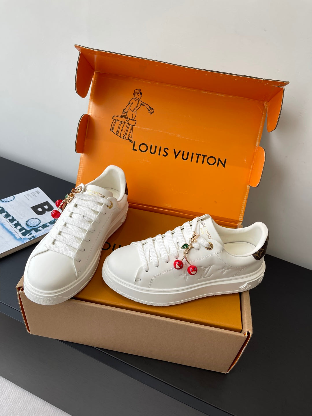 Louis Vuitton Sneaker