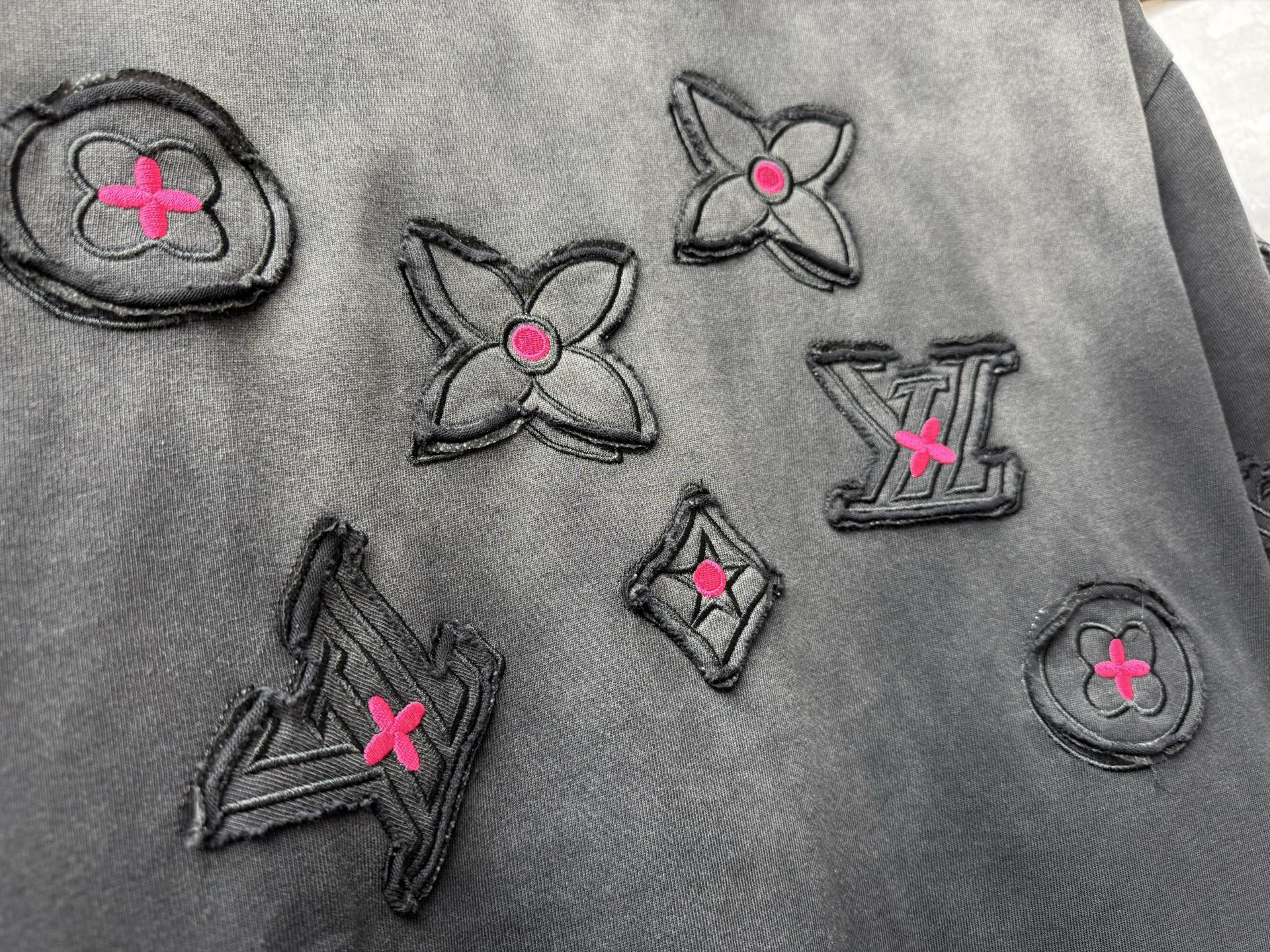 Louis Vuitton Tshirt