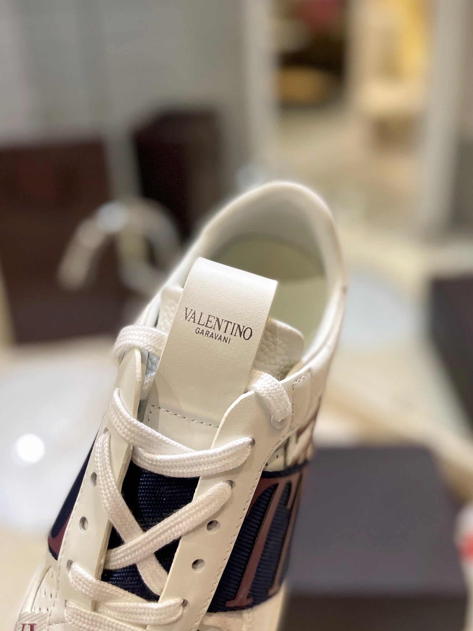 Valentino Sneaker
