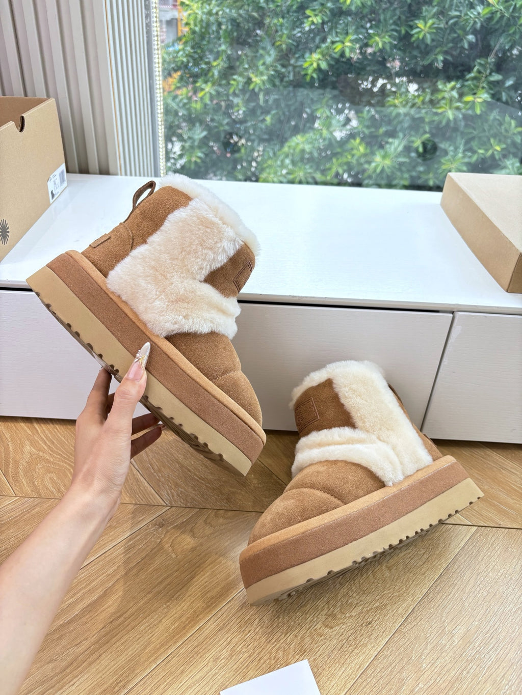 Ugg Boat