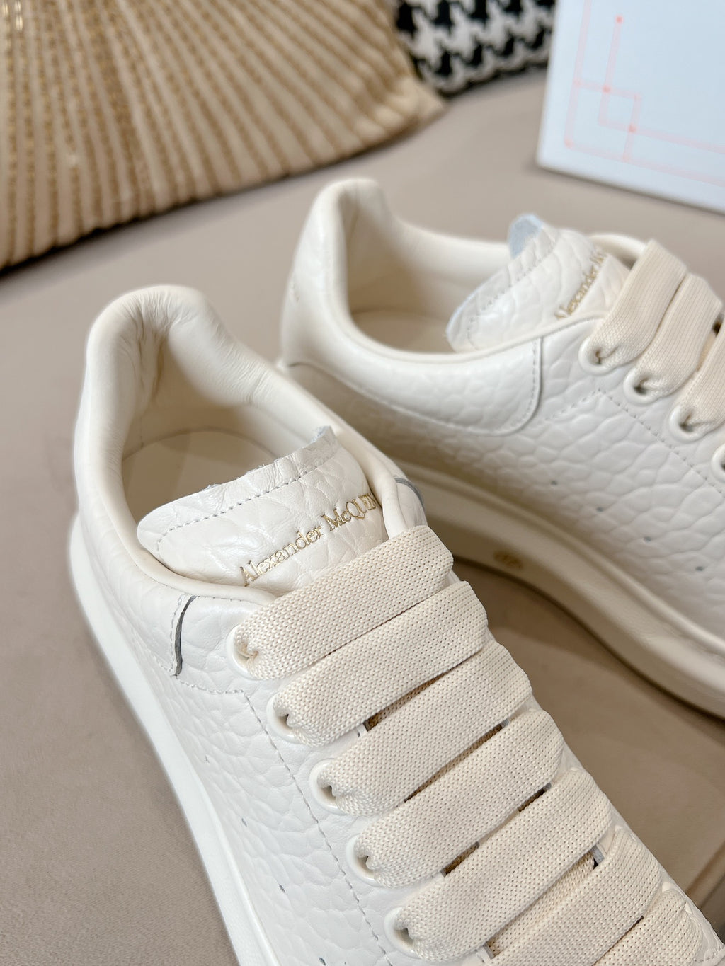 Alexander McQueen Sneaker