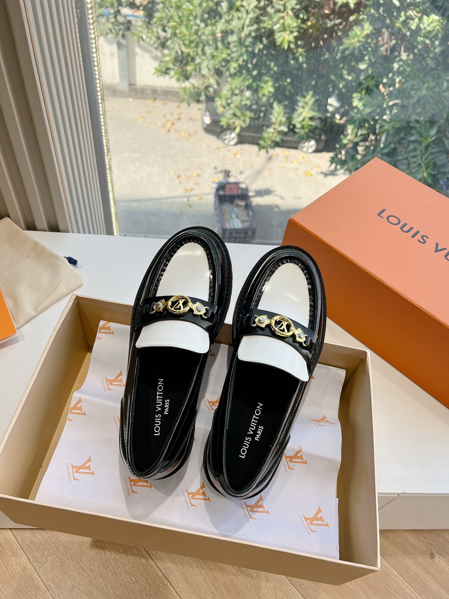 Louis Vuitton Loafer