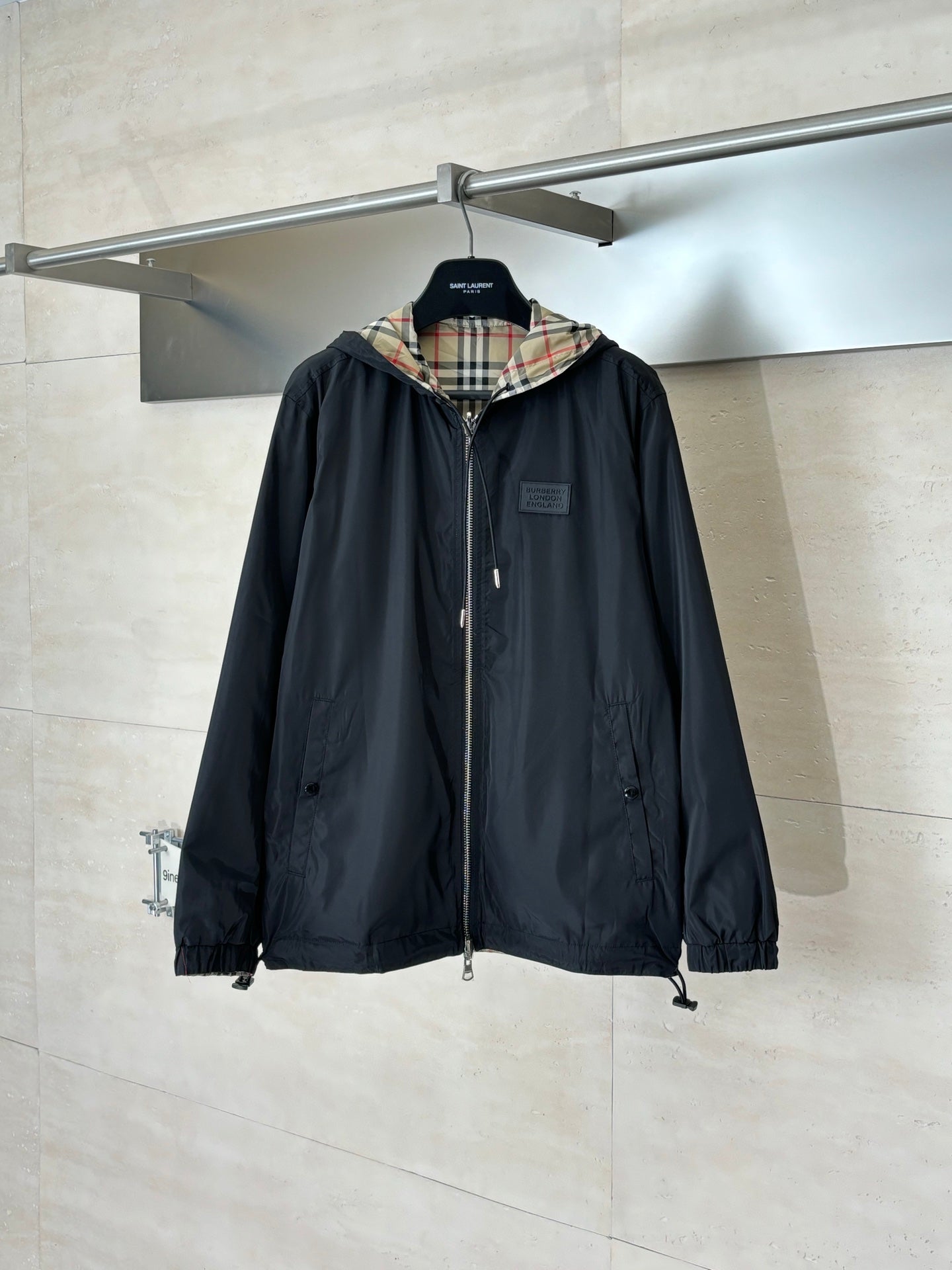 Burberry Mont