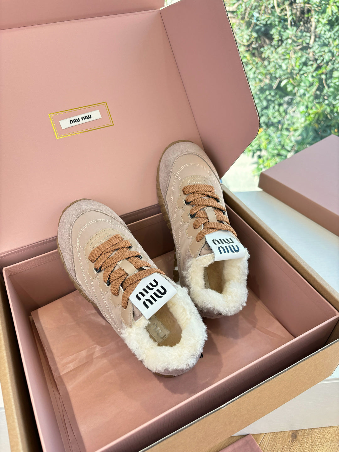 Miu Miu Sneaker