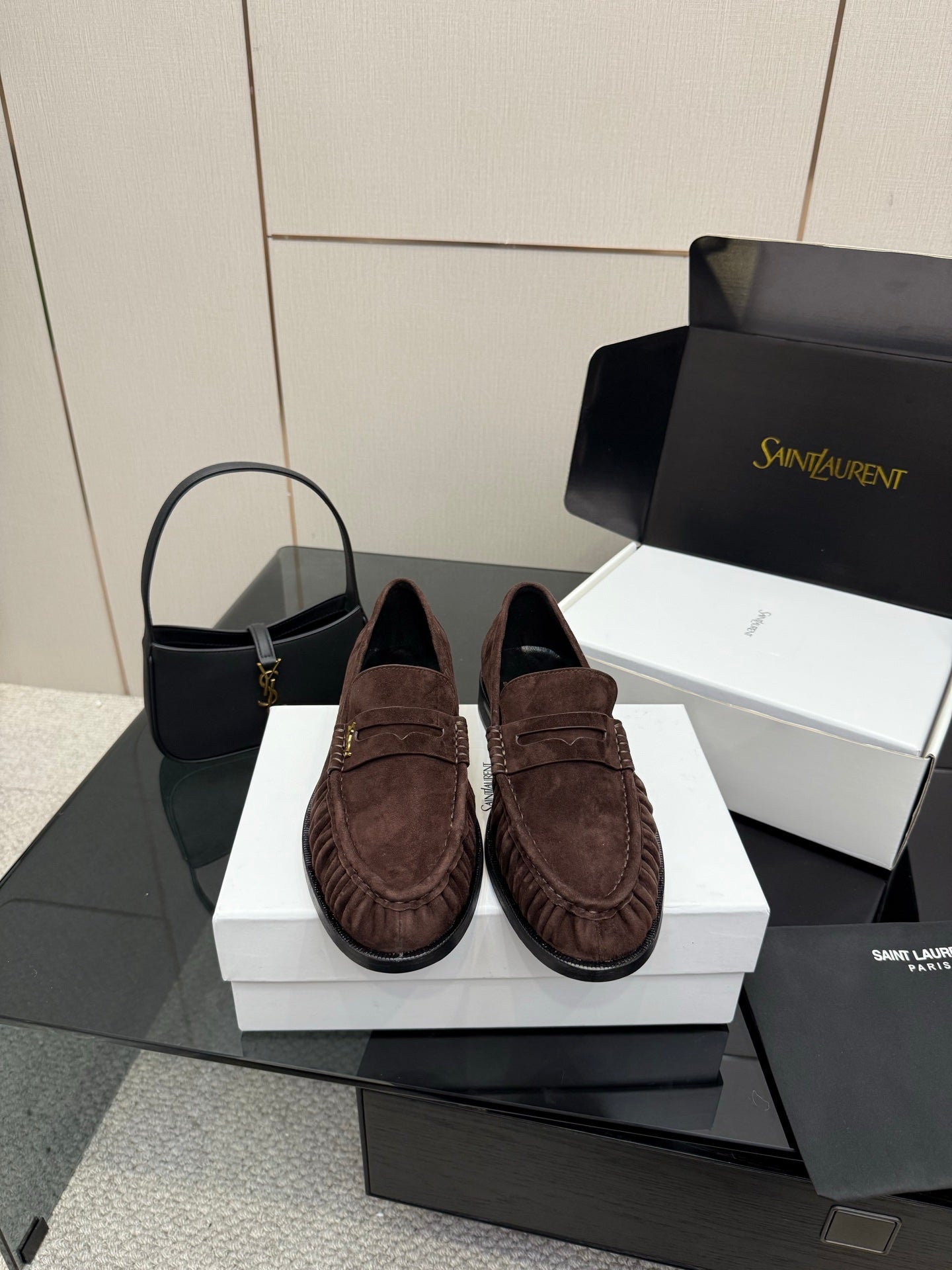 Yves Saint Laurent Loafer