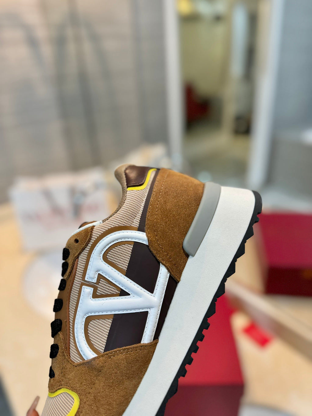 Valentino Sneaker