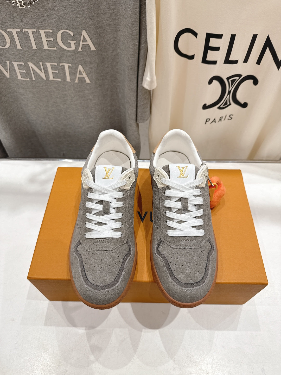 Louis Vuitton Sneaker