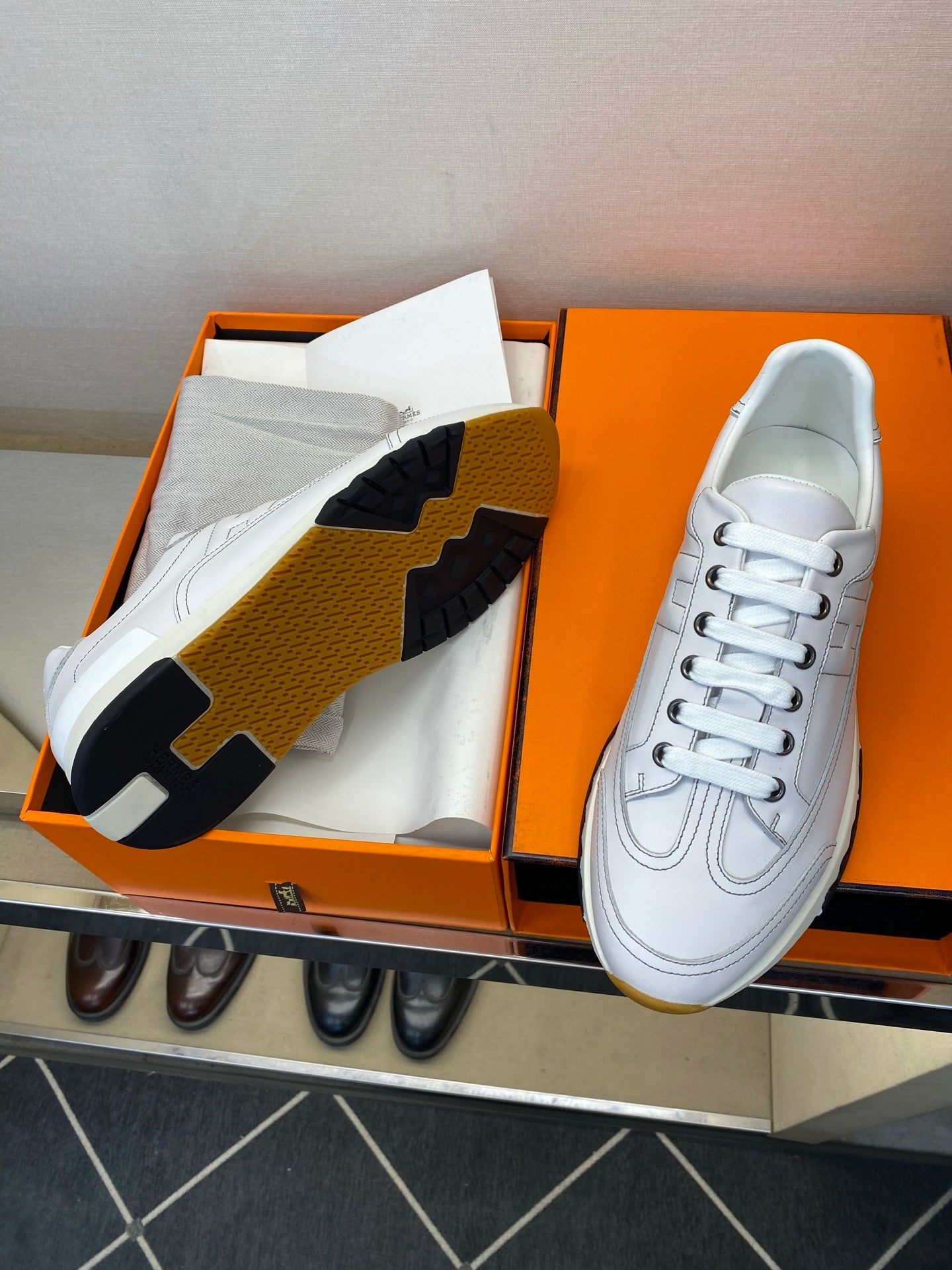 Hermes Sneaker