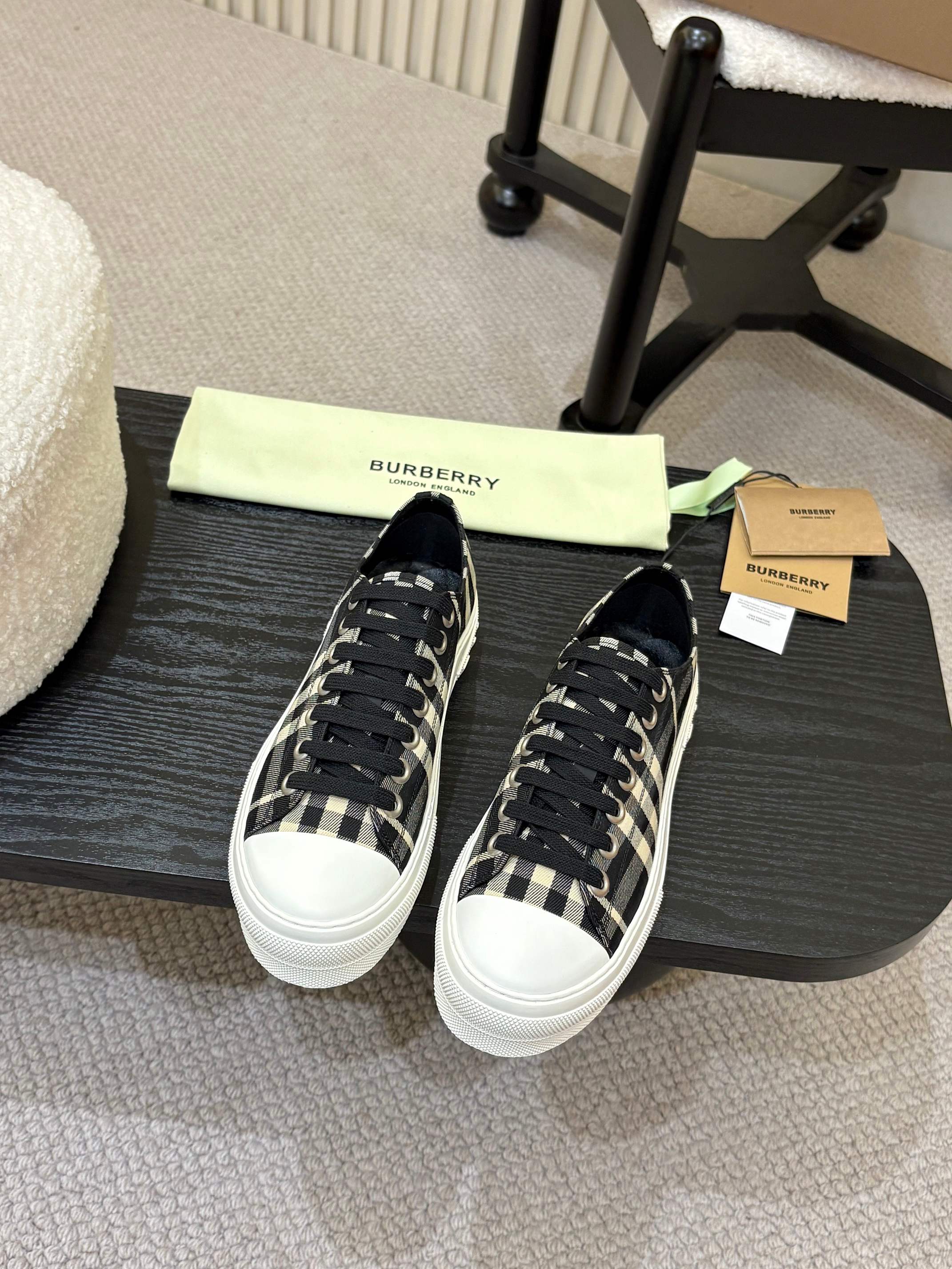 Burberry Sneaker