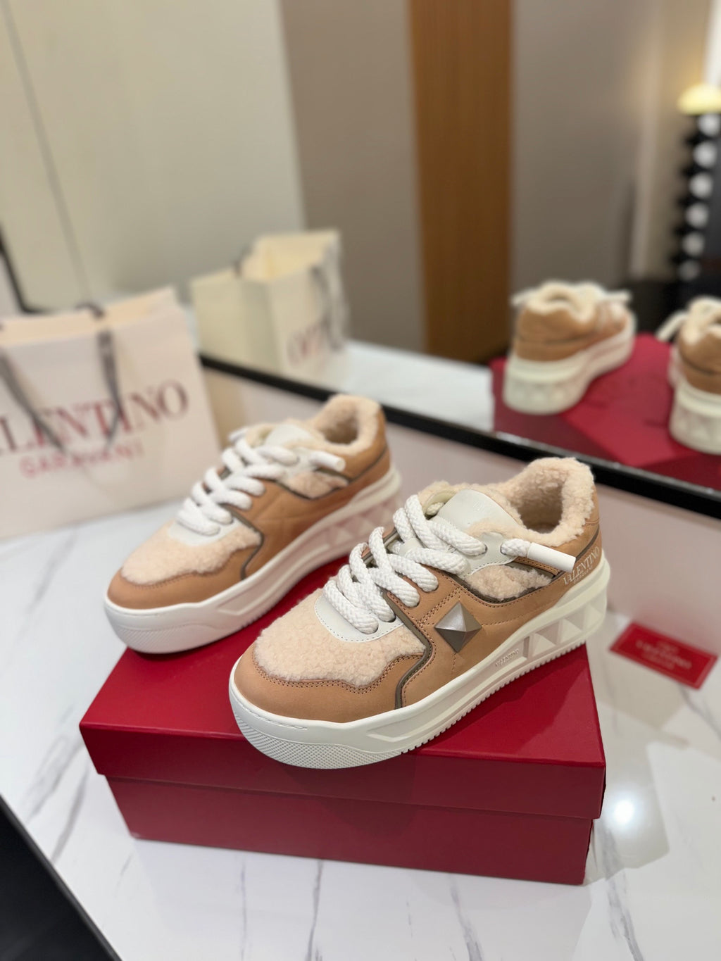 Valentino Sneaker