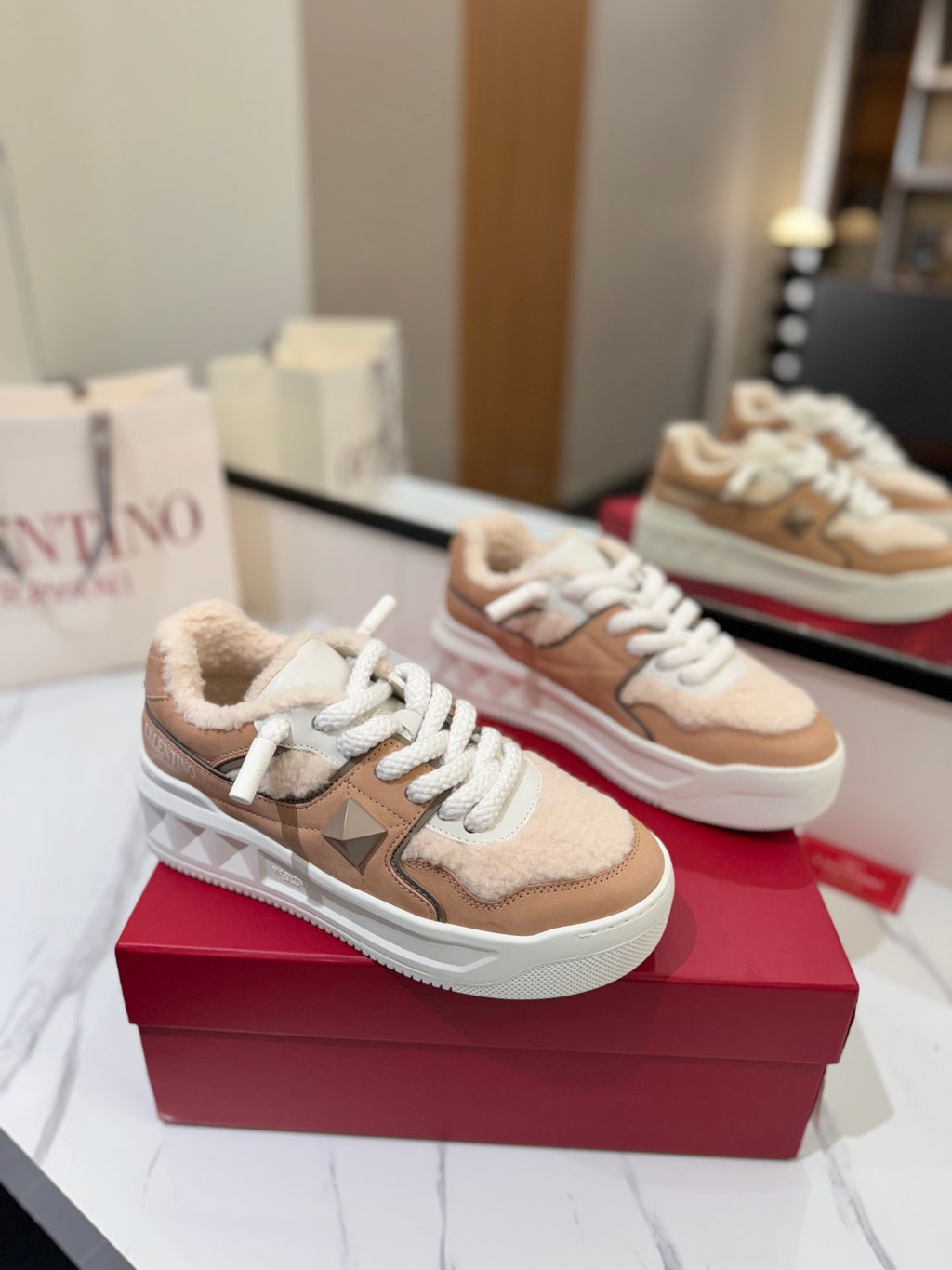 Valentino Sneaker