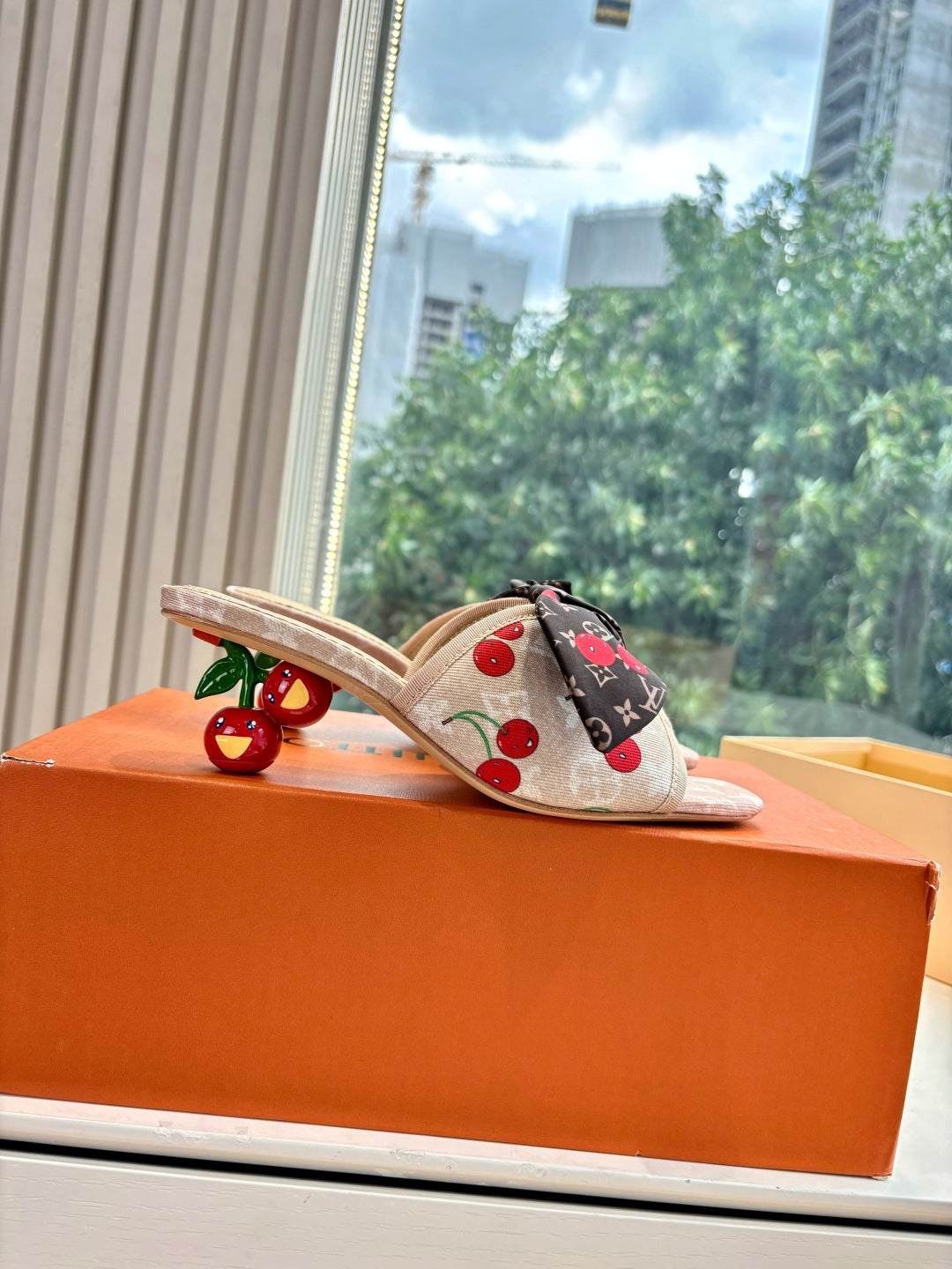 Louis Vuitton Topuklu