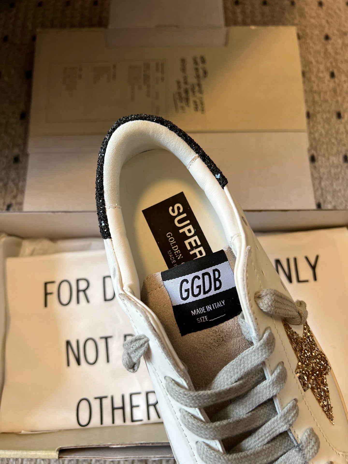 Golden Goose Superstar