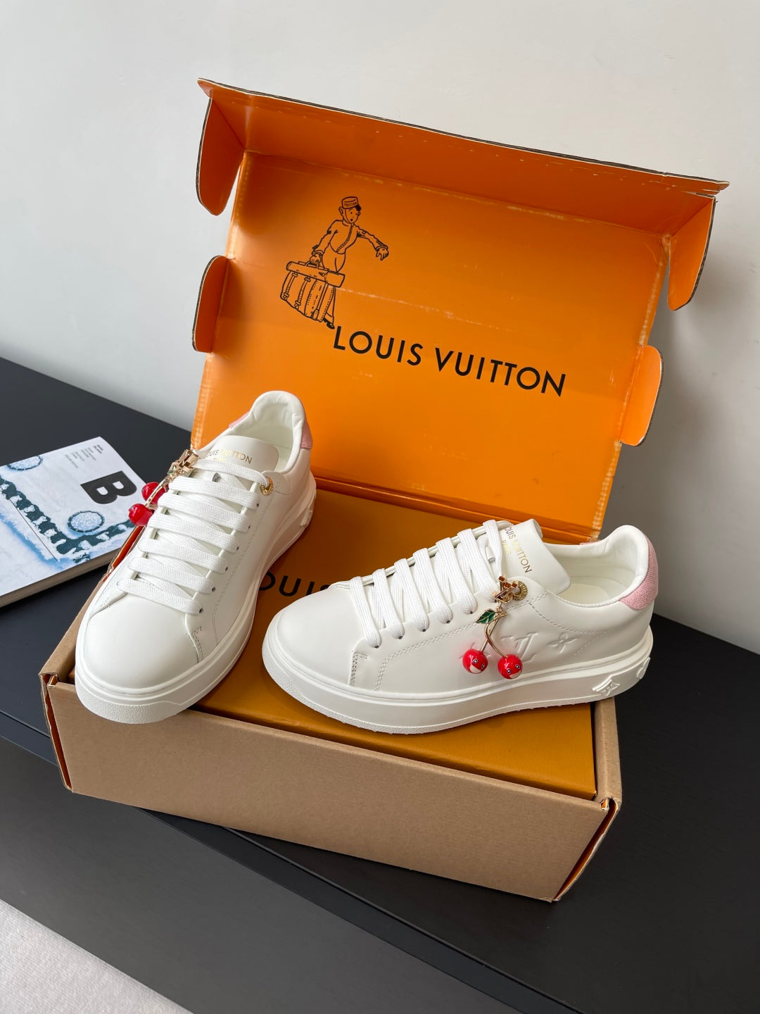 Louis Vuitton Sneaker