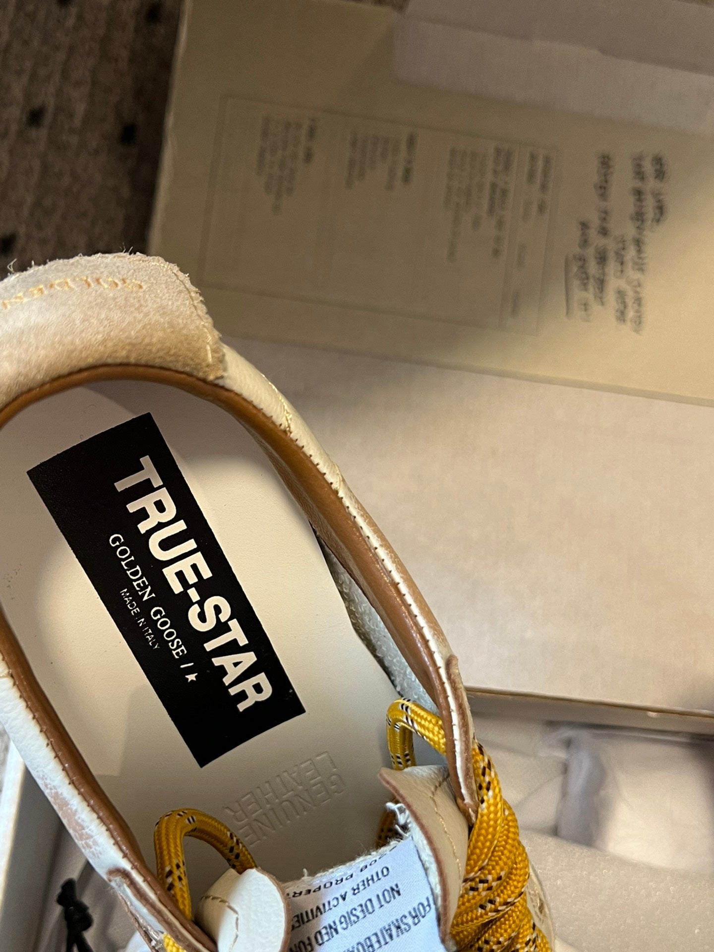 Golden Goose Sneaker