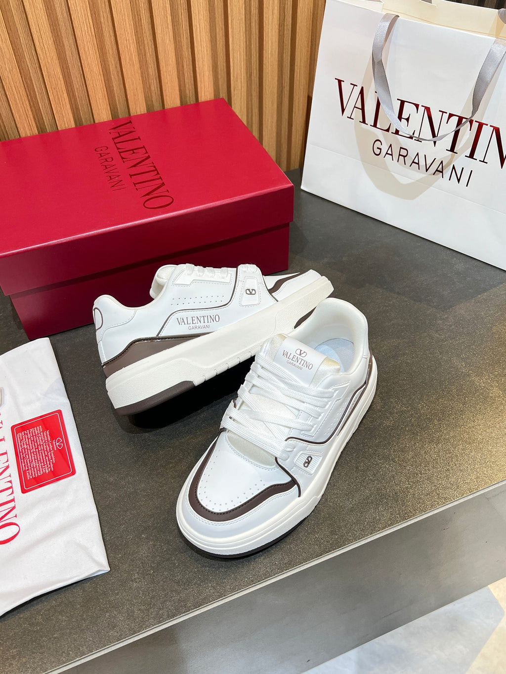 Valentino Sneaker