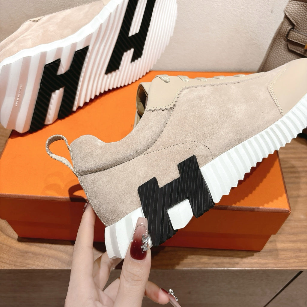 Hermes Sneaker