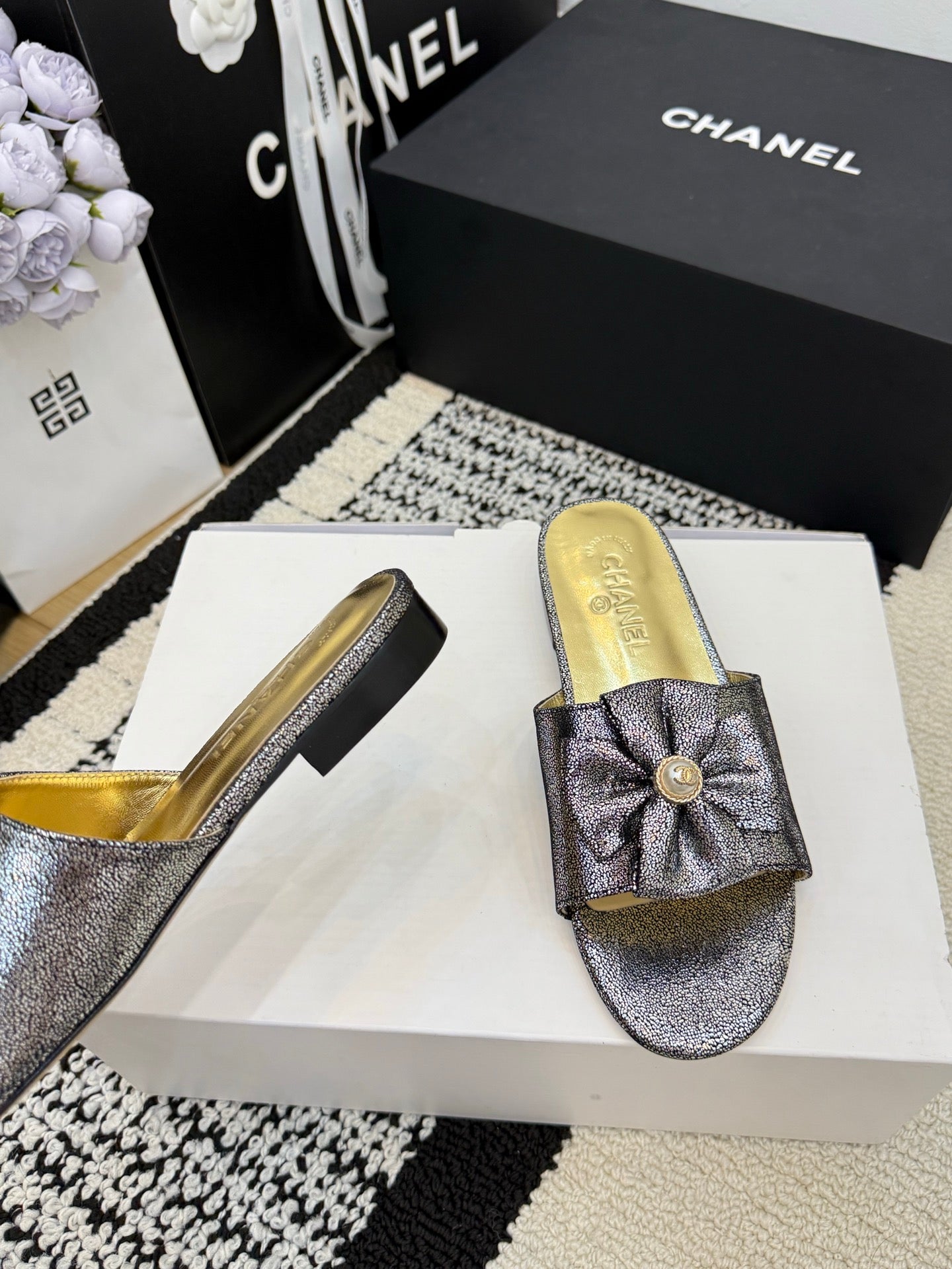 Chanel Slipper