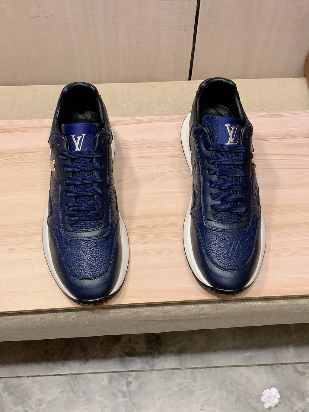 Louis Vuitton Sneaker