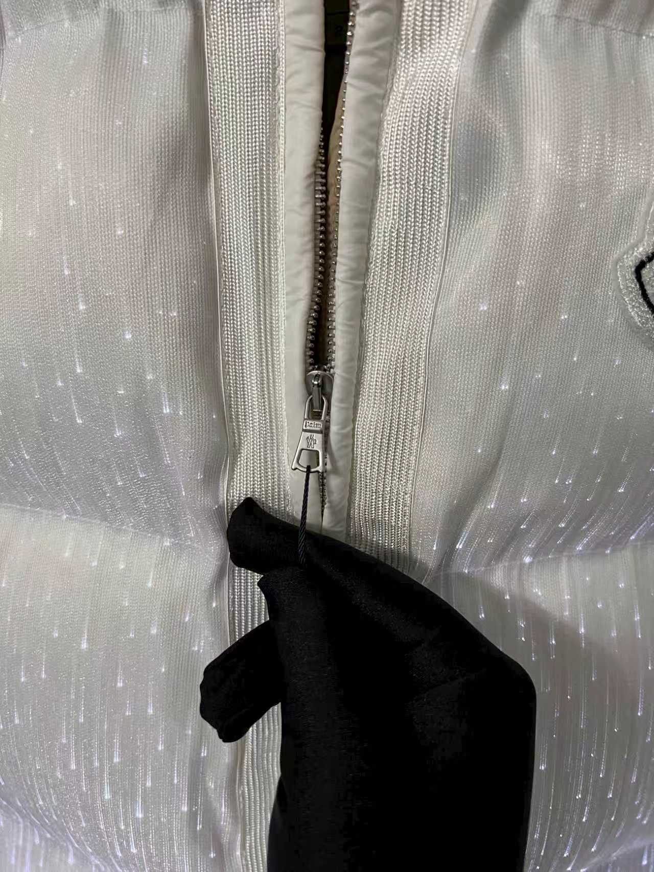 Moncler Mont Elektrikli (Powerbank'li)