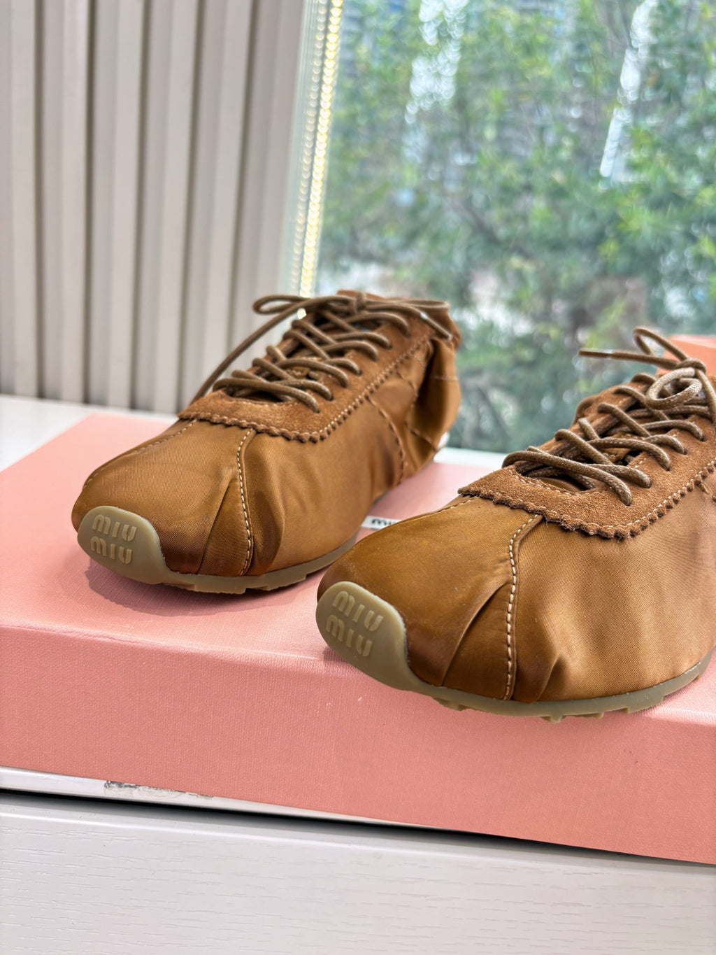 Miu Miu Sneaker