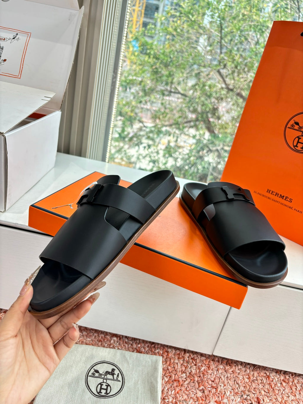 Hermes Slipper
