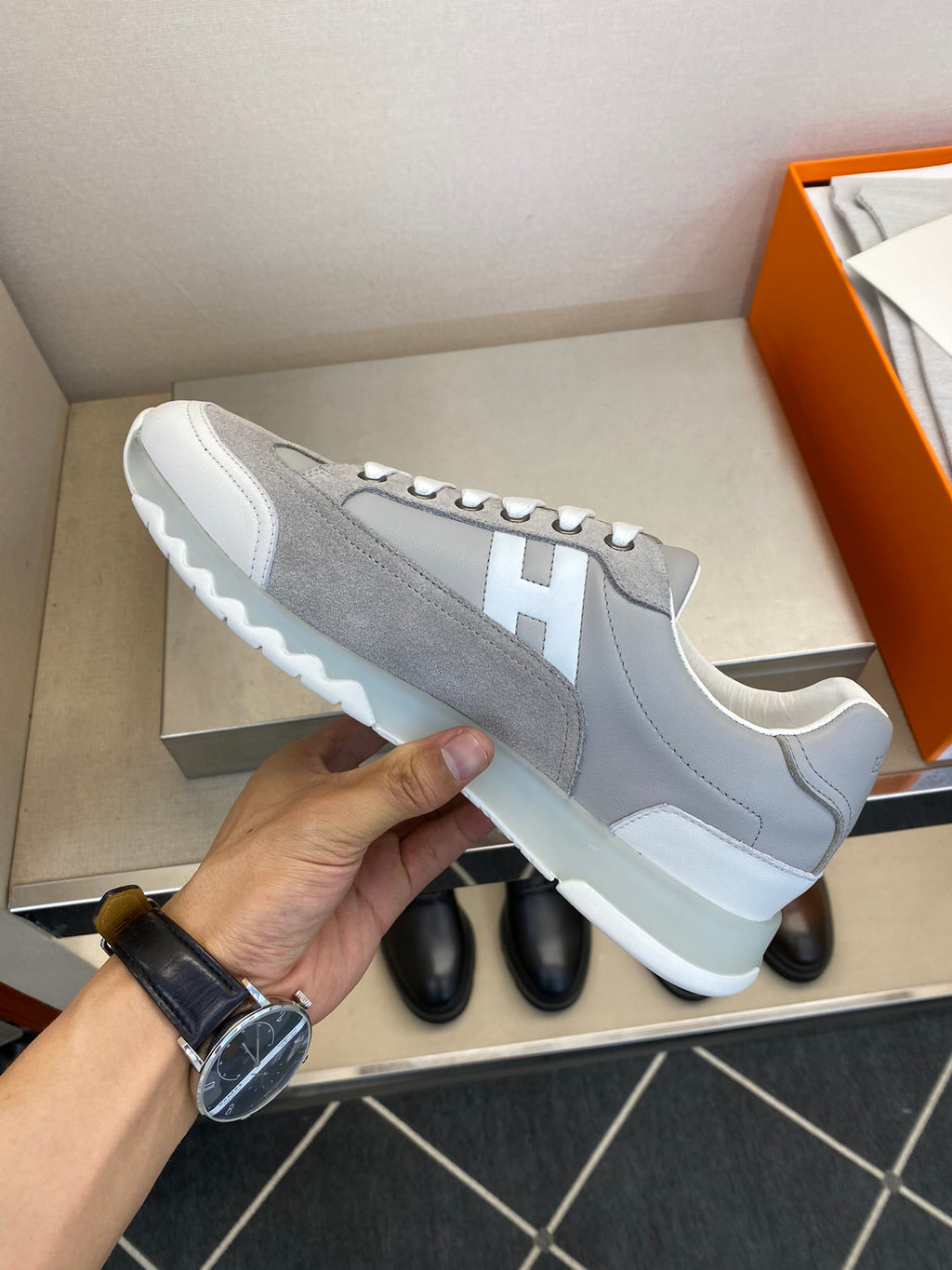 Hermes Sneaker