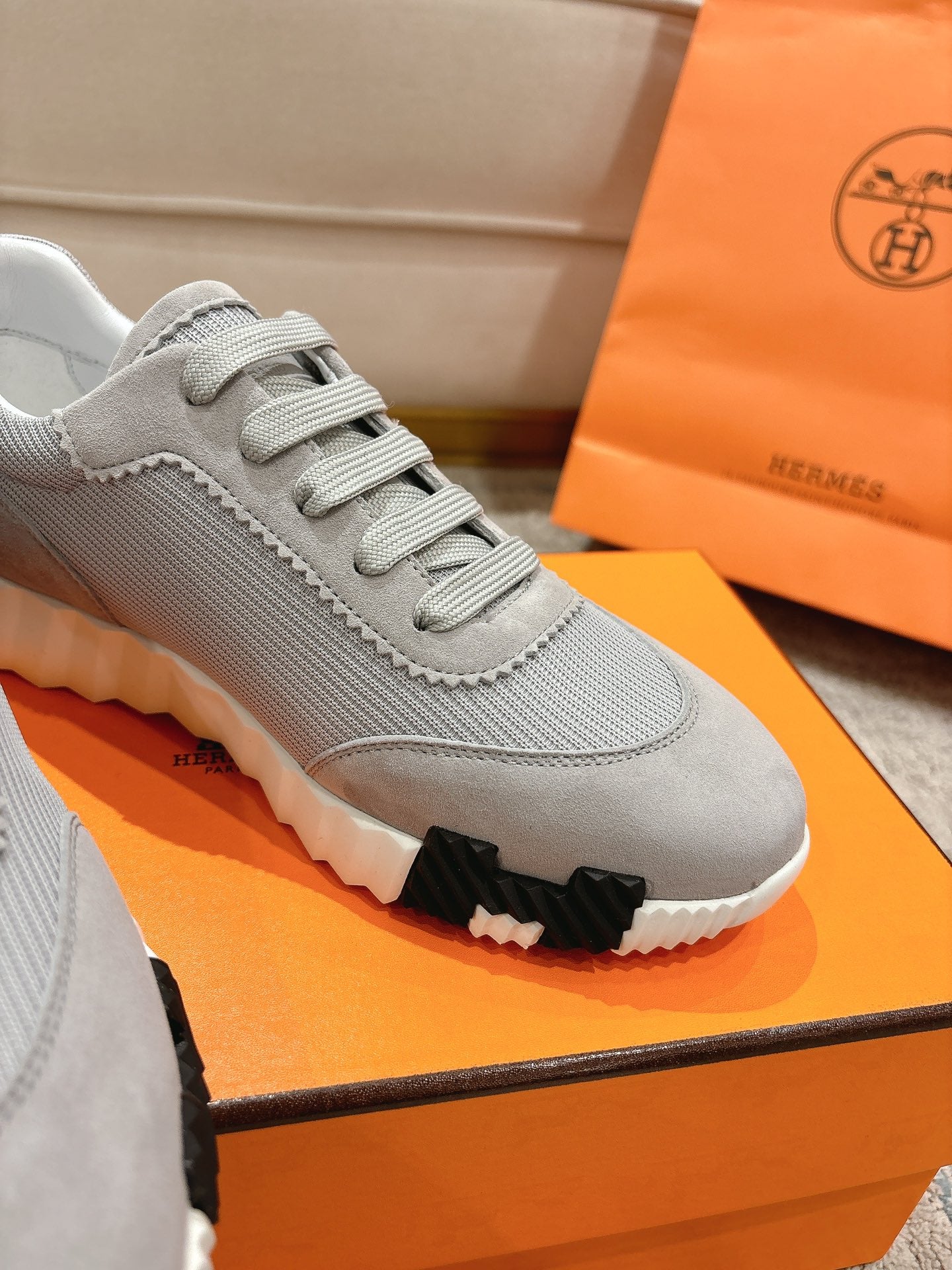 Hermes Sneaker