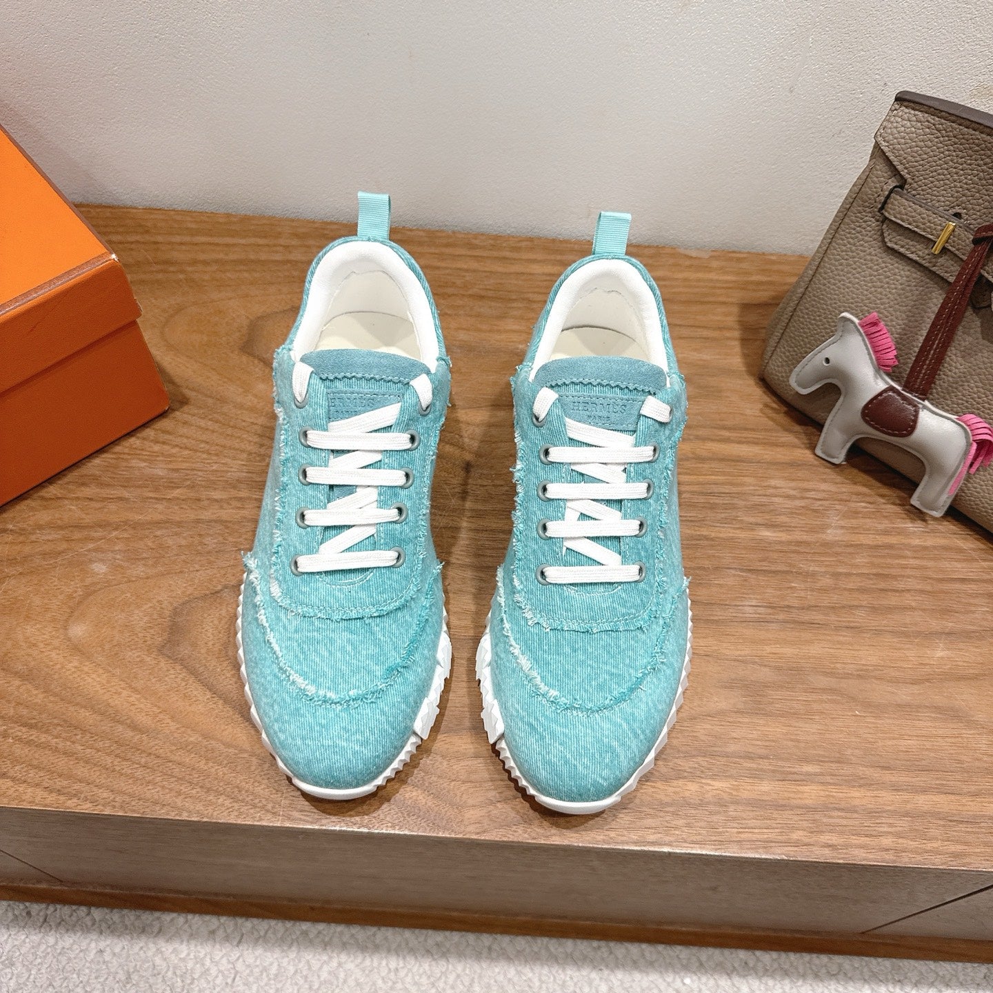 Hermes Sneaker