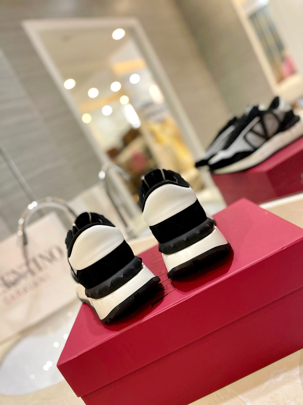 Valentino Sneaker