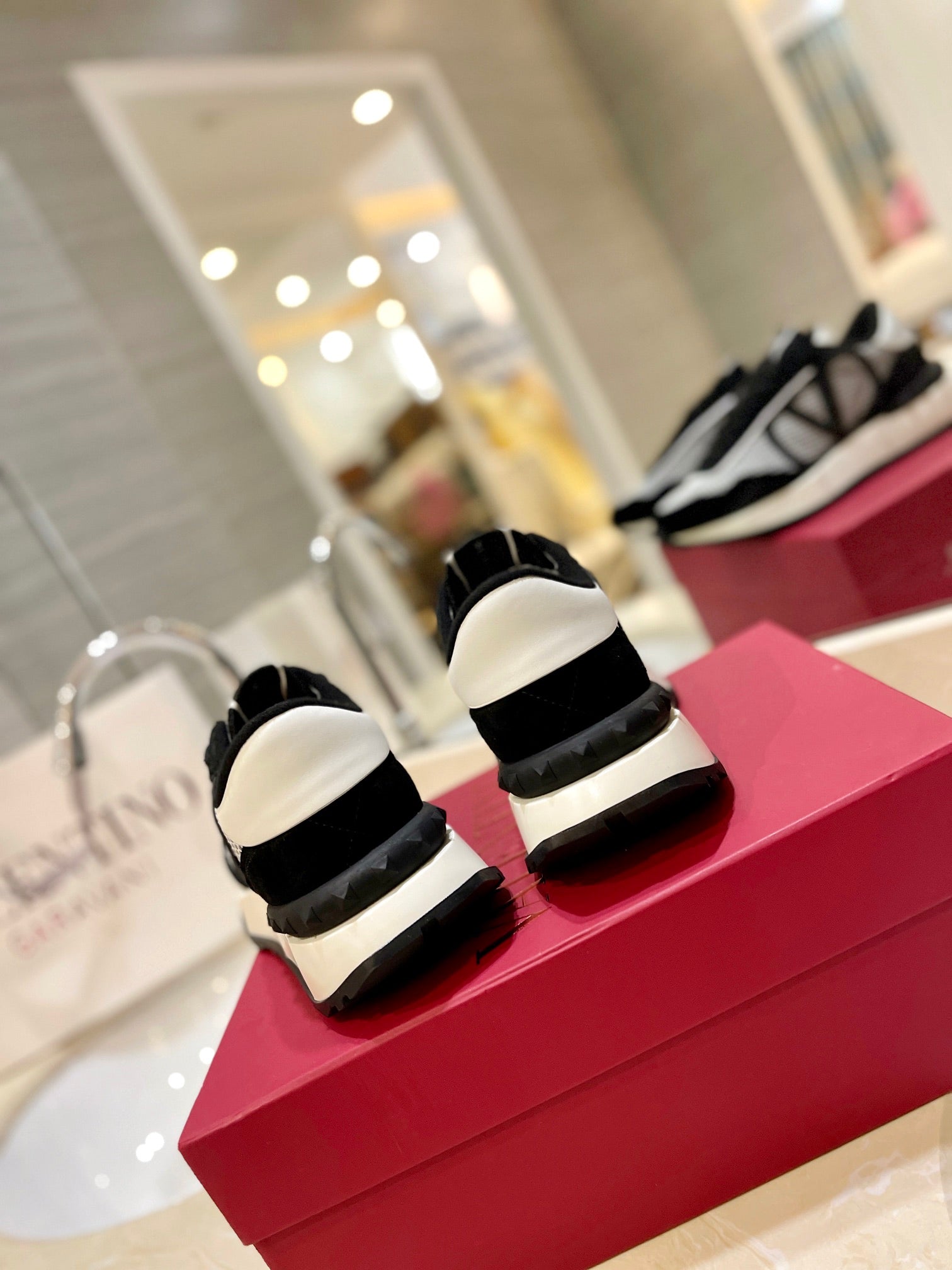 Valentino Sneaker