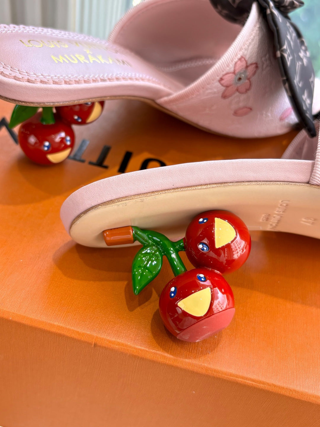 Louis Vuitton Topuklu