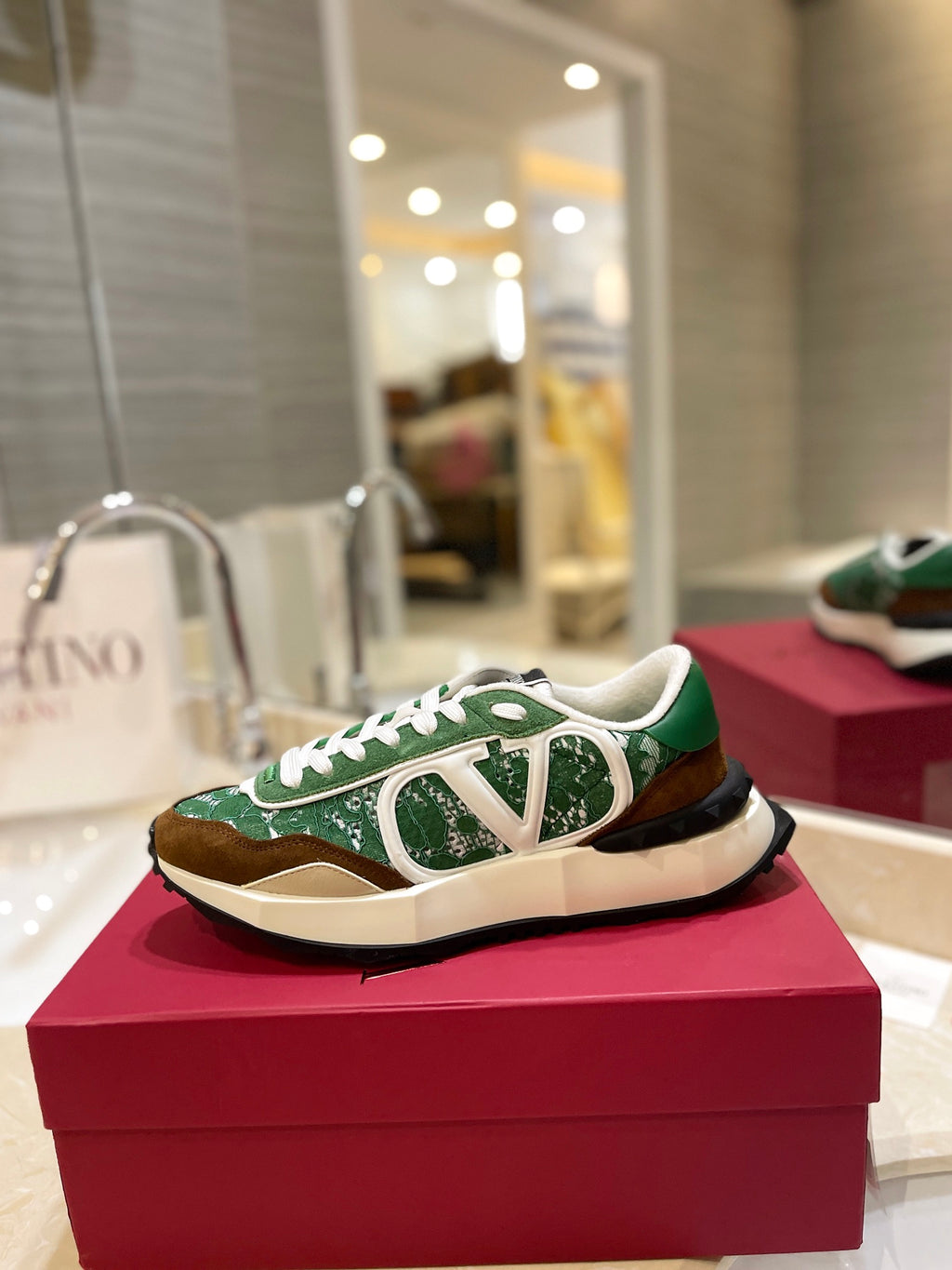Valentino Sneaker