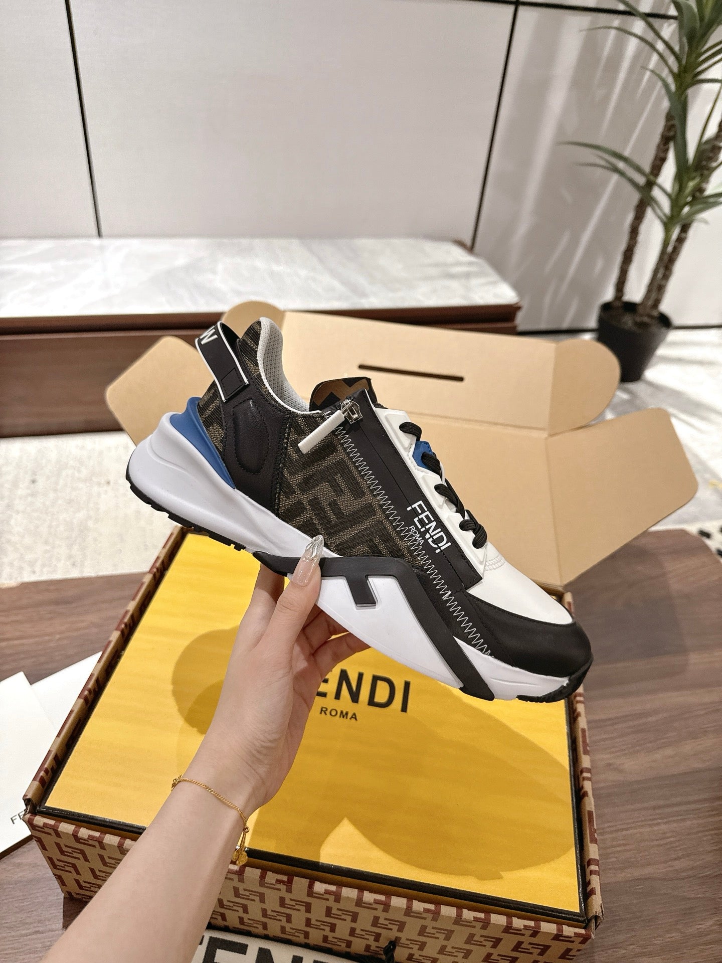 Fendi Sneaker