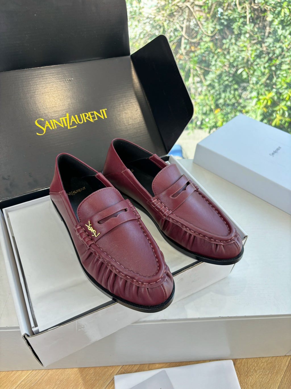 Saint Laurent Loafer