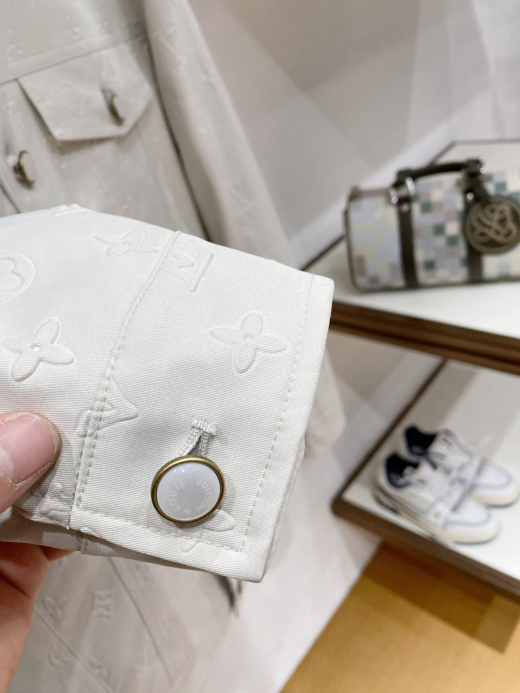 Louis Vuitton Deri Mont