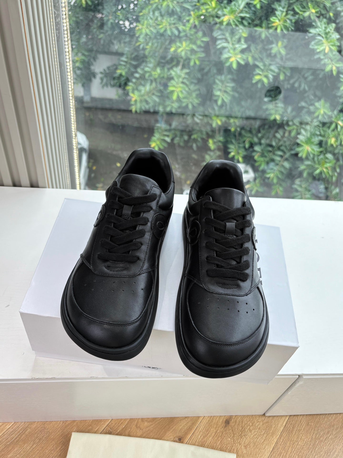 Loewe Sneaker