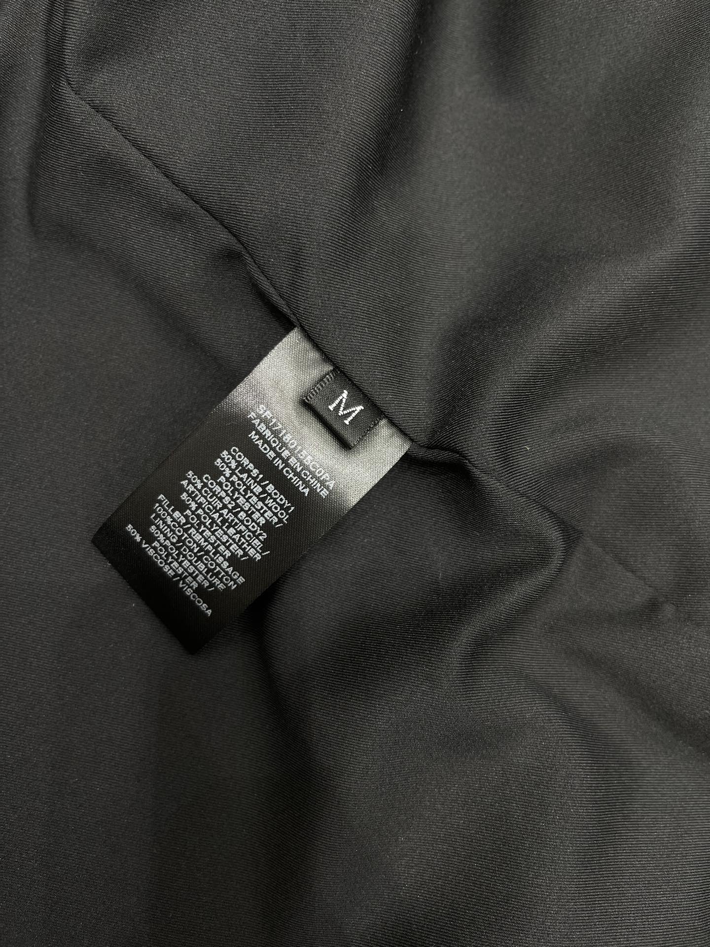 Yves Saint Laurent Ceket