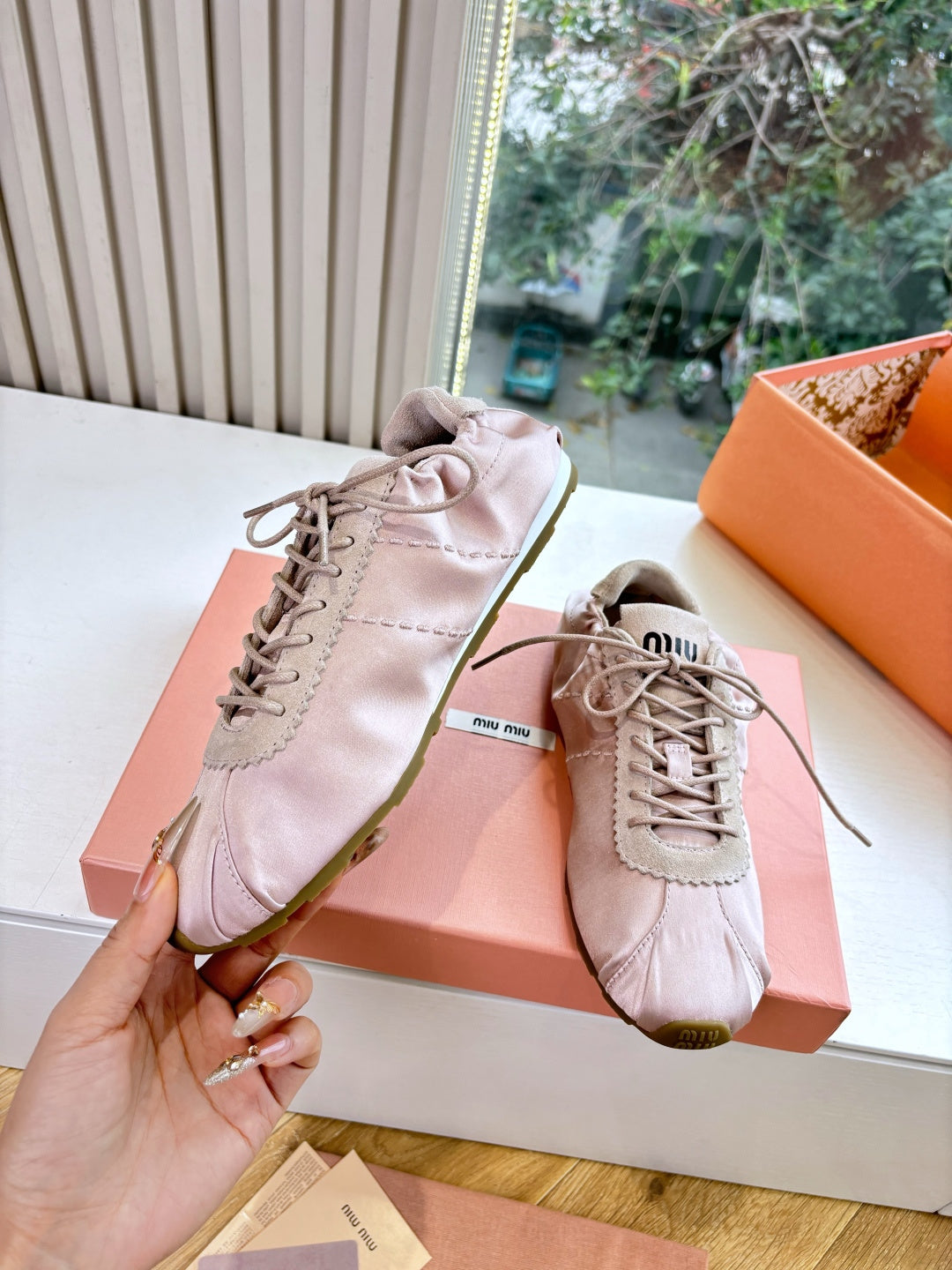 Miu Miu Sneaker